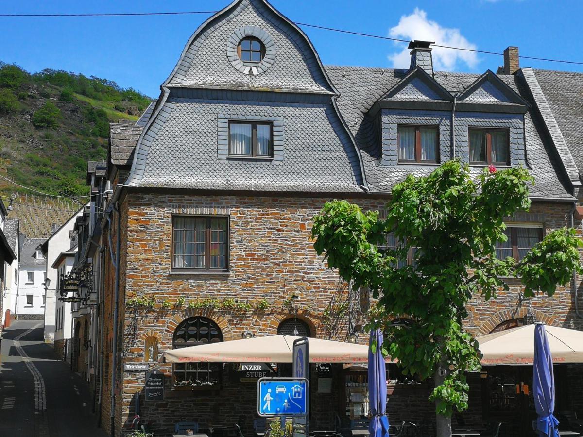 Hotel Winzerhof Brachtendorf 2*