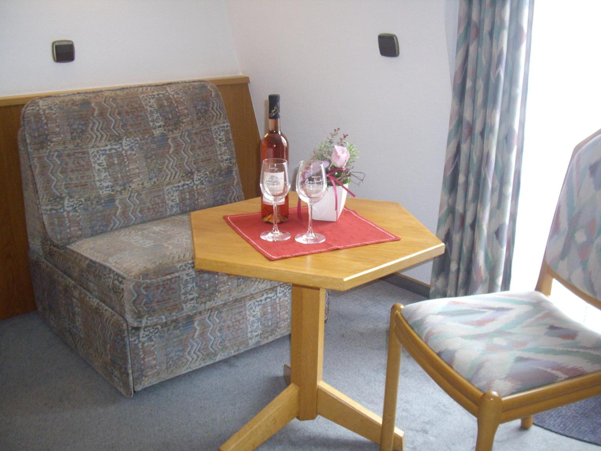 Hotel Winzerhof Brachtendorf Alken