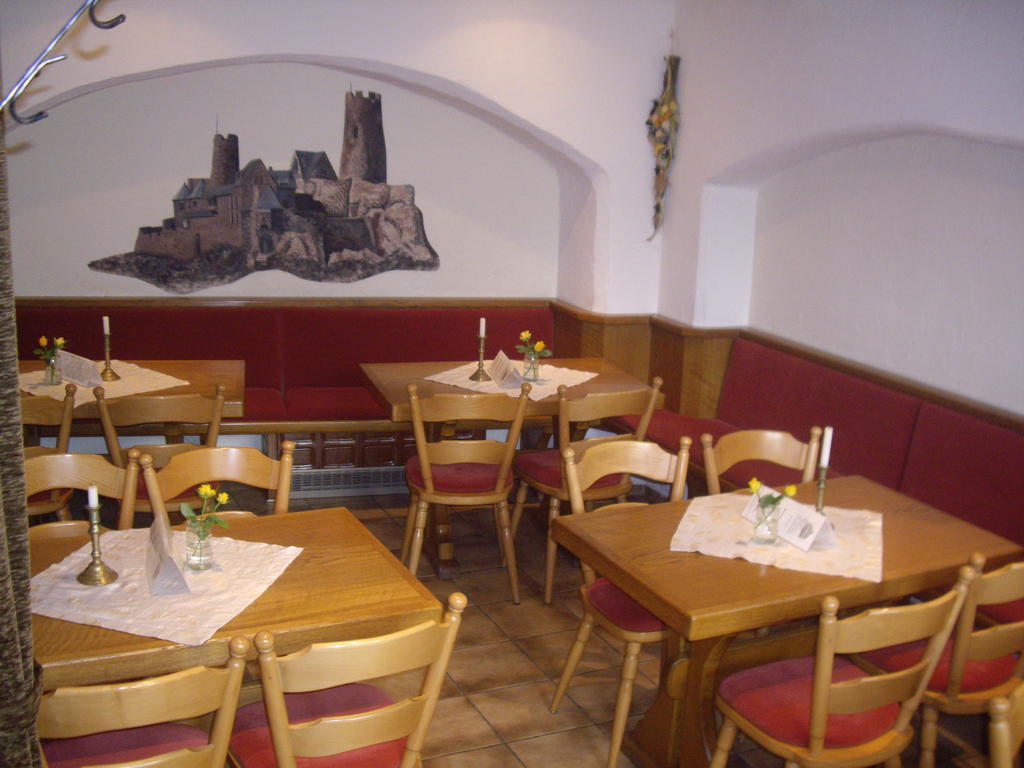 Hotel Winzerhof Brachtendorf Alken